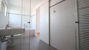 Penthouse Pur Viel Platz, viel Licht, beeindruckende Dachterrasse in Niederkassel-Mondorf - Einfamilienhaus Niederkassel | Angebot:27144538