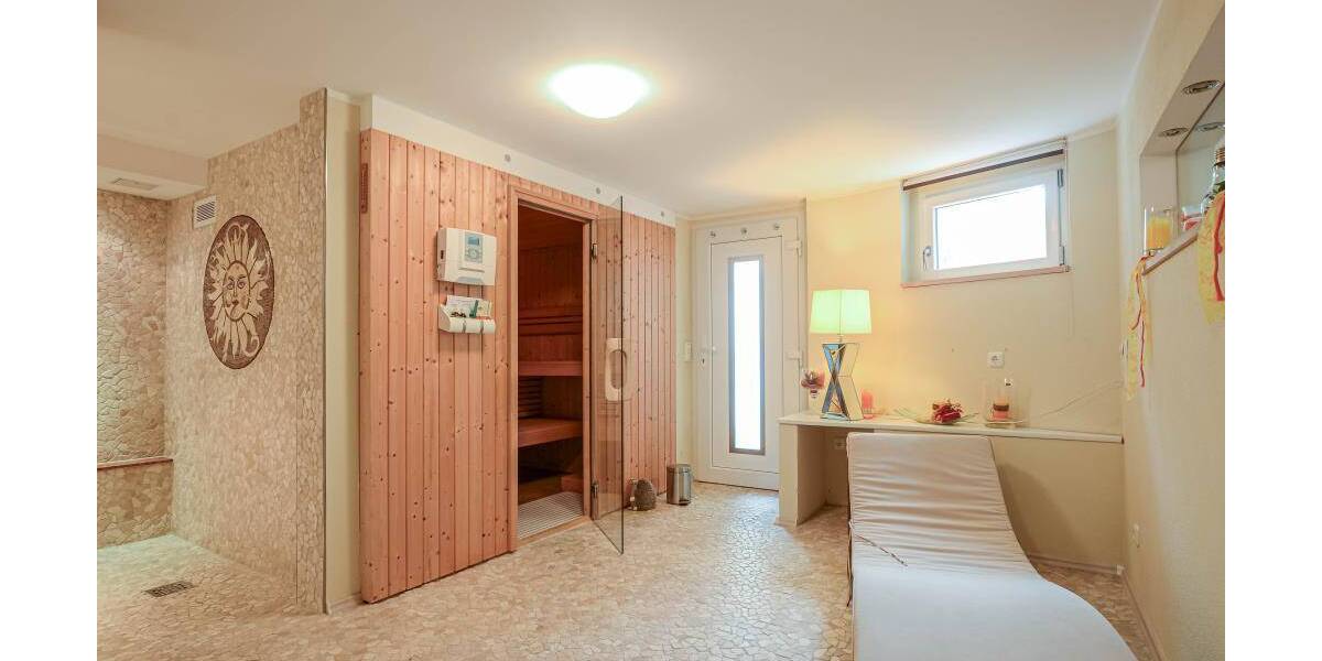 Bungalow Leverkusen Steinbüchel - 4 Zimmer, 167 m&sup2;, 750.000&euro; | Angebot:26572815