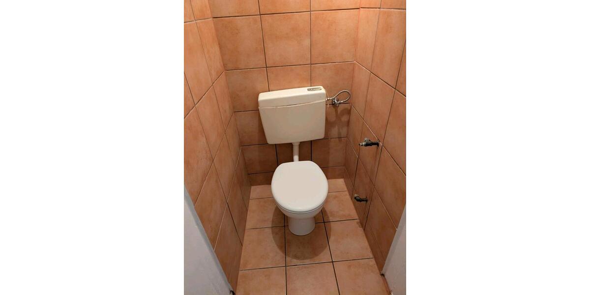 Etagenwohnung Bergheim - 2 Zimmer, 80 m&sup2;, 980&euro; | Angebot:26355555