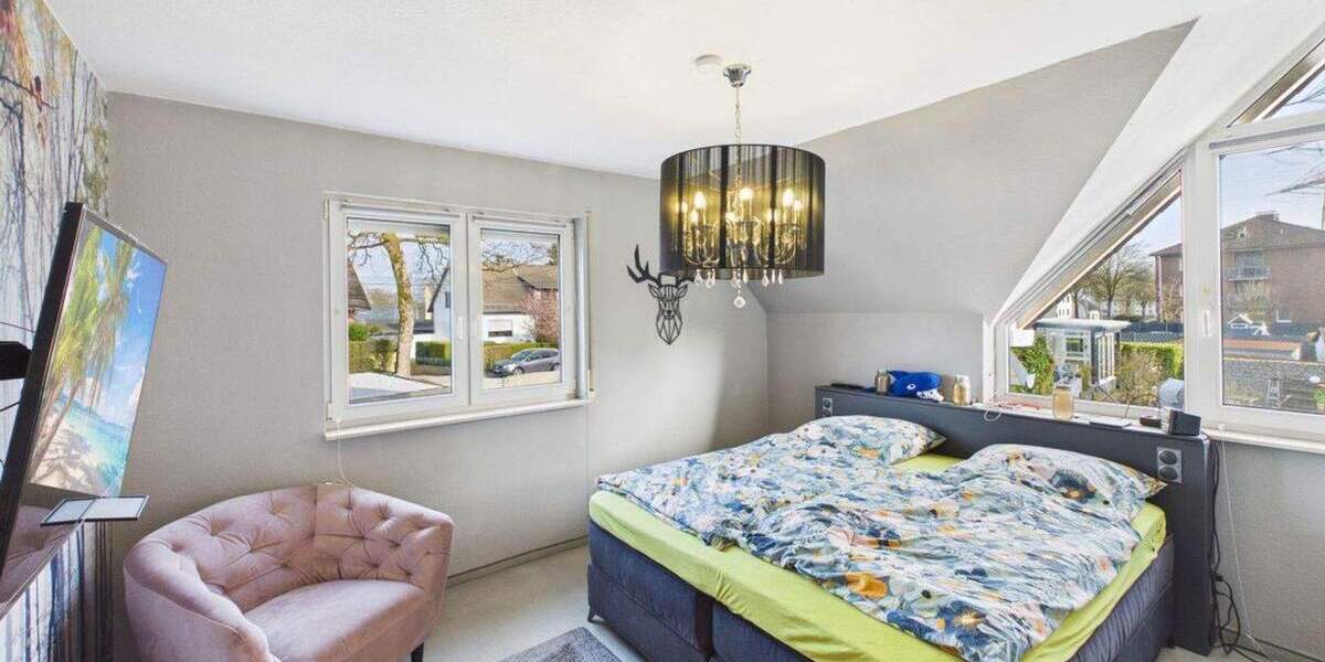 Doppelhaushälfte Solingen Burg - 6 Zimmer, 125 m&sup2;, 475.000&euro; | Angebot:25611356