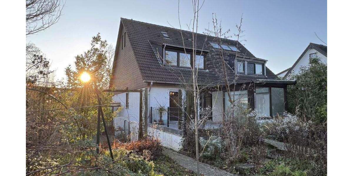 Klassiker mit Bonusflächen und Gartenidyll 5 zimmer