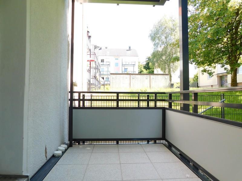 Kleine 3-Zi.-Whg. mit sonnigem Balkon in Ronsdorf- auf Wunsch ab sofort frei zimmer