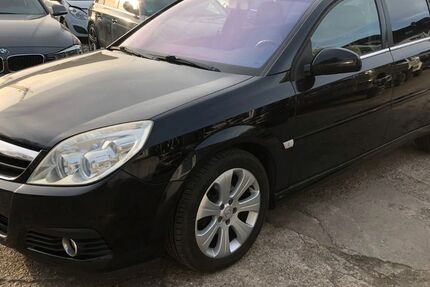 Opel Signum 190.765 km 3.690 &euro; Düsseldorf 40231