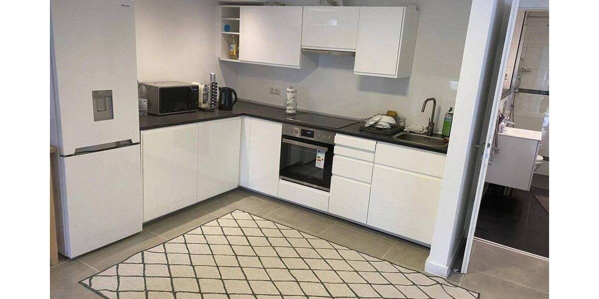 Etagenwohnung Düsseldorf Grafenberg - 2 Zimmer, 72 m&sup2;, 1.190&euro; | Angebot:26833831