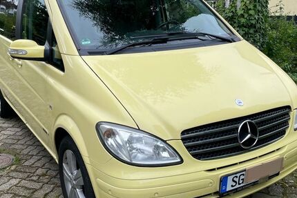 Mercedes-Benz Viano 246.000 km 12.500 € Solingen 42651