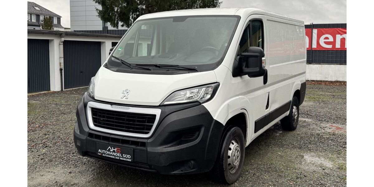 Peugeot Boxer 142.000 km 10.600 &euro; Remscheid 42857
