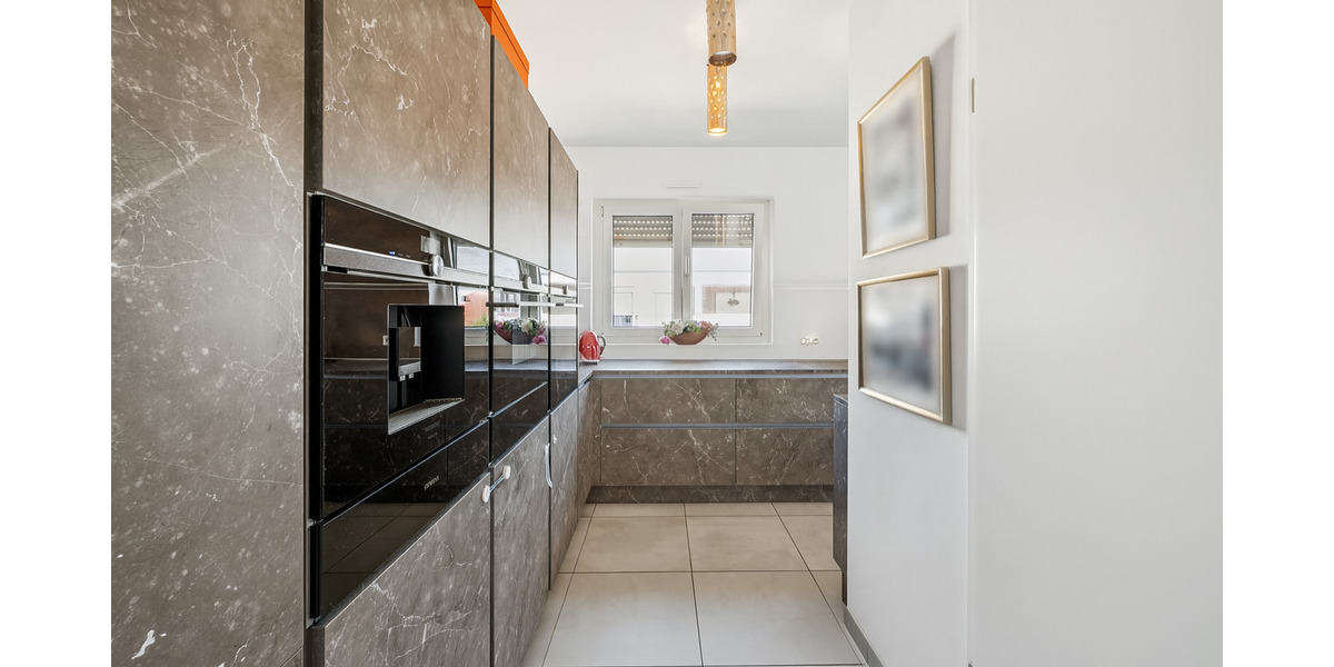 So schön neu: Hochwertige 4-Zimmer-Wohnung mit zwei Balkonen 4 zimmer