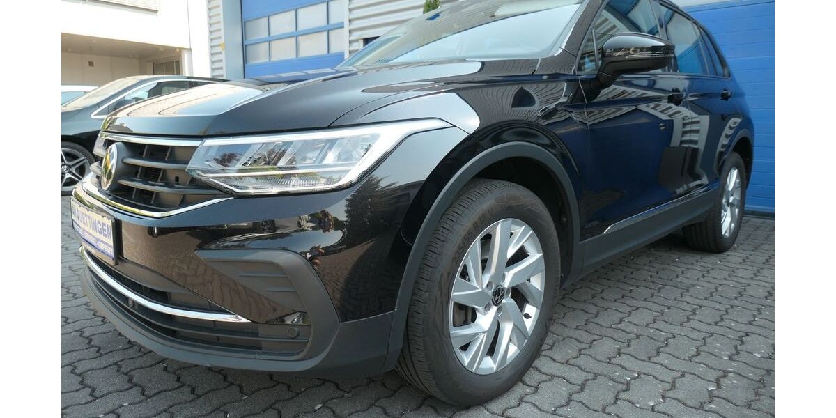 VW Tiguan 96.567 km 26.850 &euro; Monheim 40789