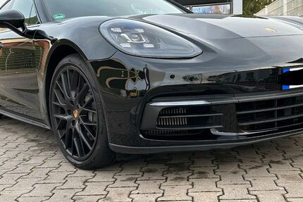 Porsche Panamera 147.000 km 56.500 &euro; Bergisch Gladbach 51429