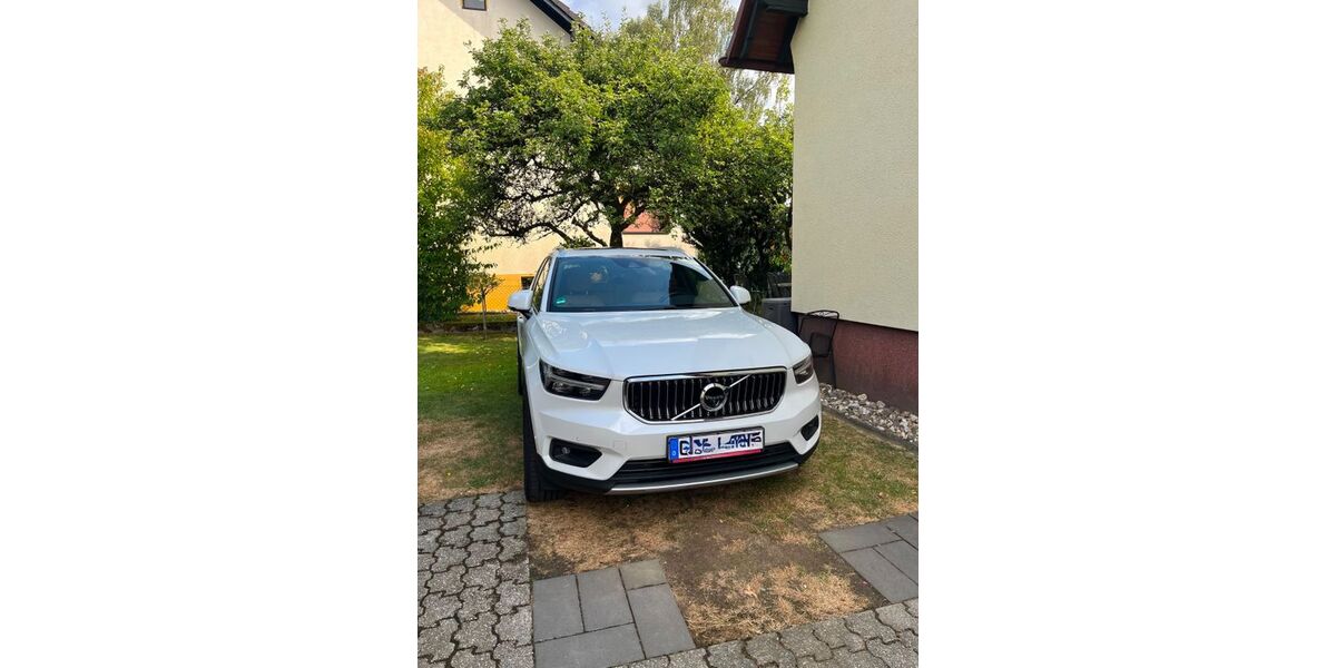 Volvo XC40 94.000 km 22.400 &euro; Overath 51491