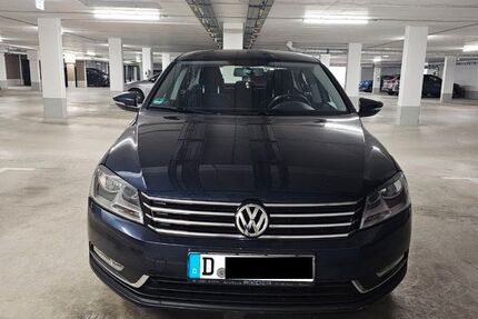 VW Passat 106.919 km 13.000 &euro; Düsseldorf 40549