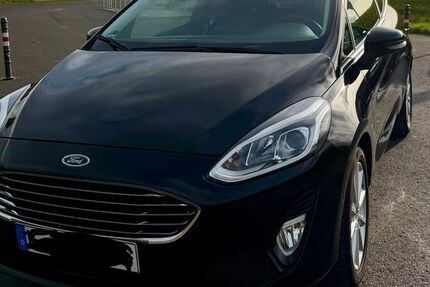 Ford Fiesta 80.000 km 10.900 &euro; Niederkassel 53859