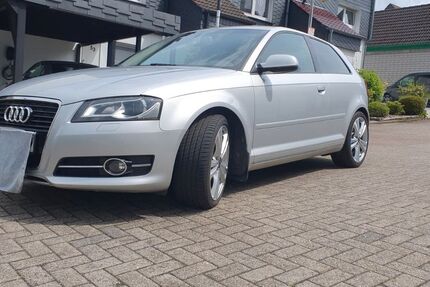 Audi A3 169.000 km 7.400 &euro; Remscheid 42899