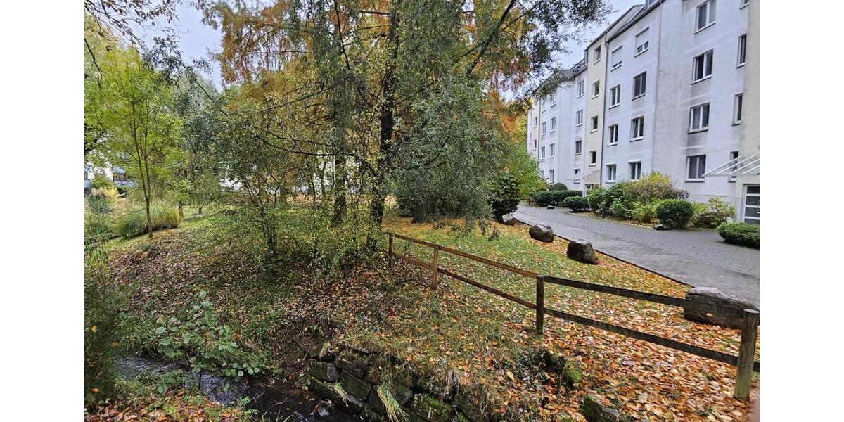 Eigentumswohnung 3,5 Zimmer 96,43m2 Balkon Aufzug 2 Parkplätze 3 zimmer