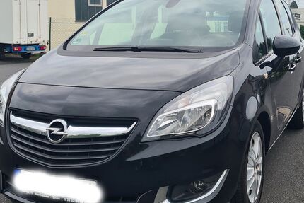 Opel Meriva 102.000 km 7.900 € Brühl 50321