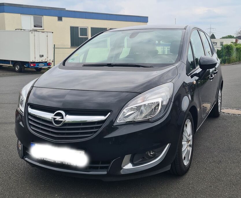 Opel Meriva 102.000 km 7.900 € Brühl 50321