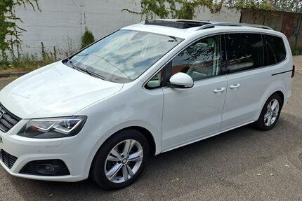 Seat Alhambra 137.000 km 18.700 &euro; Düsseldorf 40229
