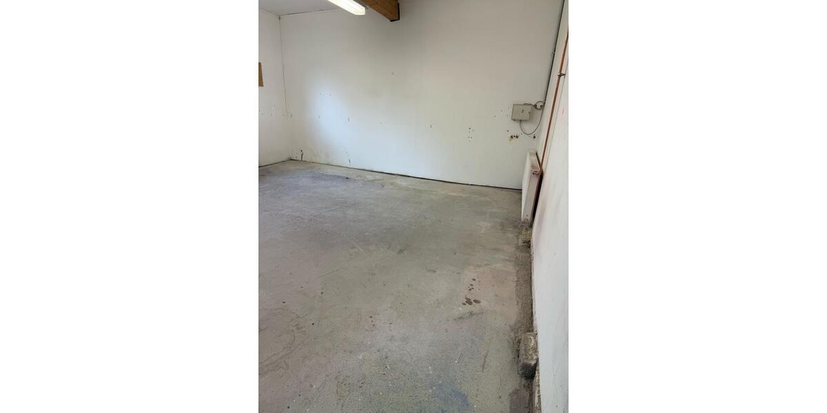 Gewerbeeinheit - Werkstatt Produktionshalle mit Büro Keine Mieterprovision! zimmer