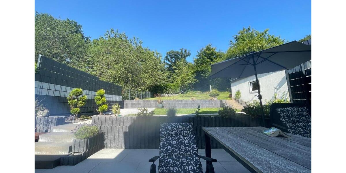 Doppelhaushälfte Wermelskirchen - 7 Zimmer, 180 m&sup2;, 439.000&euro; | Angebot:27120741