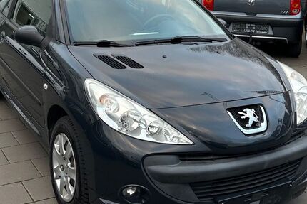 Peugeot 206 144.000 km 2.700 &euro; Bergheim (bei Köln) 50129