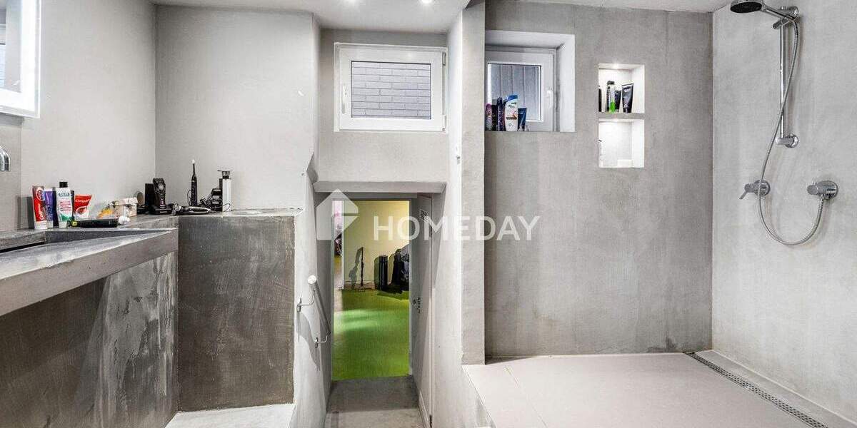 Etagenwohnung Köln Niehl - 6 Zimmer, 160 m&sup2;, 799.000&euro; | Angebot:25471662