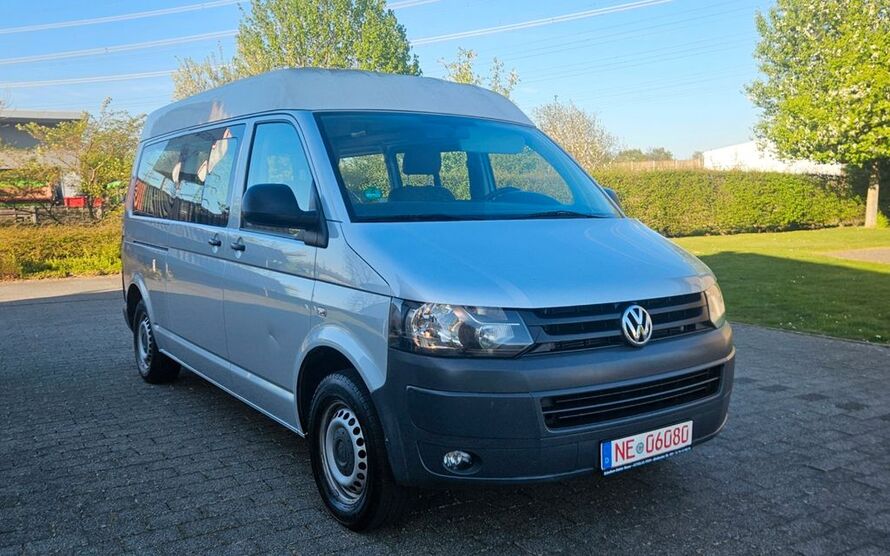 VW T5 Transporter 156.500 km 14.300 € Neuss OT Barbaraviertel 41460