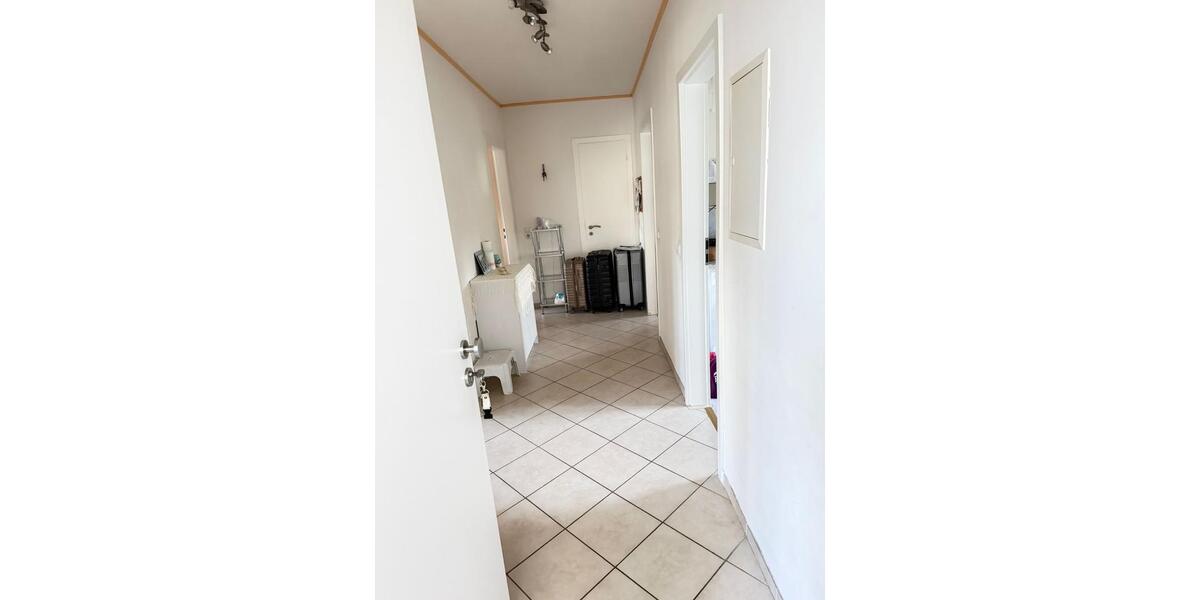 68m2 3-Zimmer-Dachgeschoss-Wohnung mit gartennutzung 3 zimmer