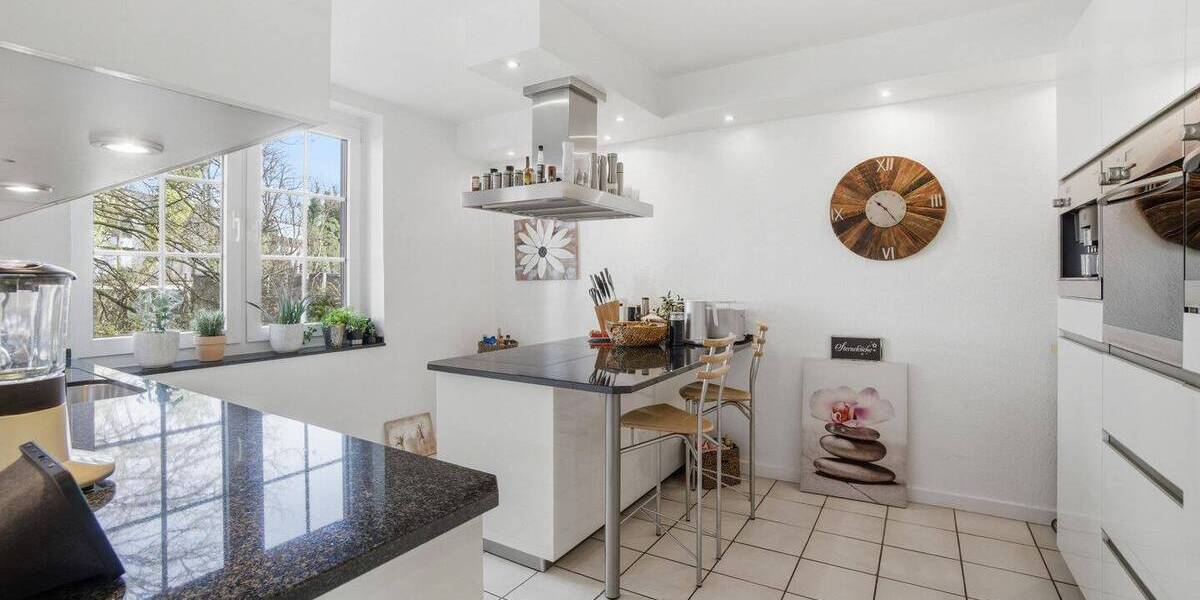 Mehrfamilienhaus, Wohnhaus Solingen Solingen-Mitte - 6 Zimmer, 156 m&sup2;, 449.000&euro; | Angebot:26887639