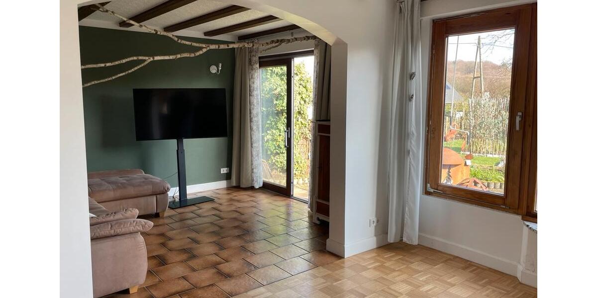 Erdgeschoßwohnung Lindlar - 2 Zimmer, 83 m&sup2;, 980&euro; | Angebot:25541274