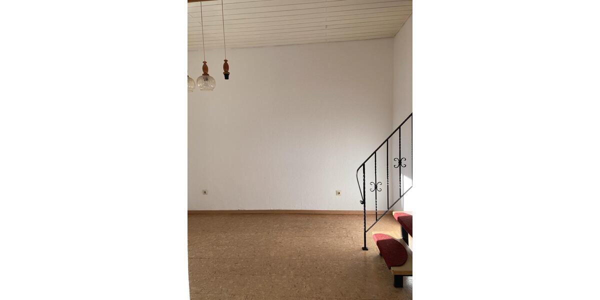 Erdgeschoßwohnung Kürten - 3 Zimmer, 54 m&sup2;, 605&euro; | Angebot:25396070