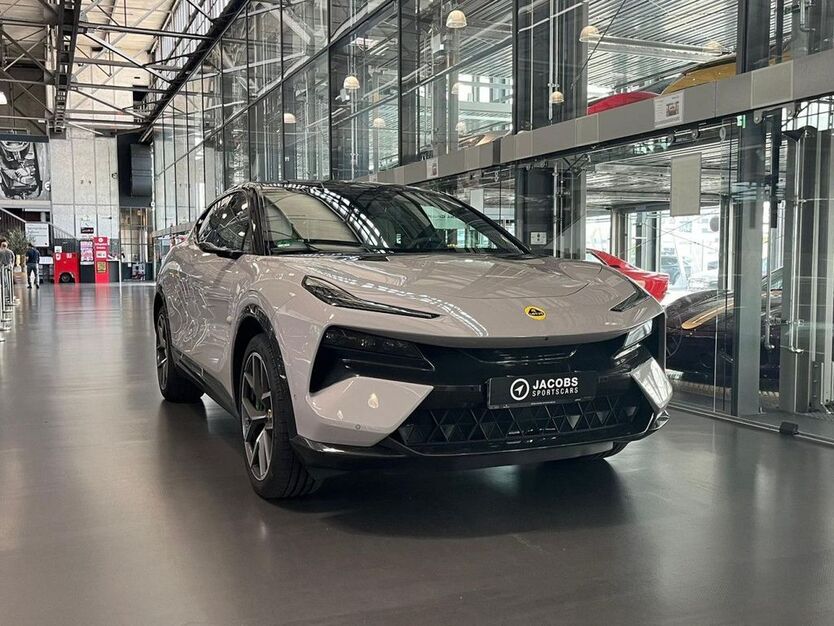 Lotus Eletre 5.000 km 109.980 € Köln 50829