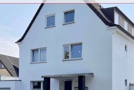 Haus zum Kaufen in Düsseldorf 1.079.000 € 284 m² 9 zimmer