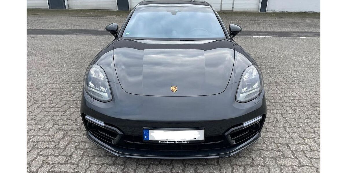 Porsche Panamera 115.000 km 63.400 &euro; Düsseldorf 40229