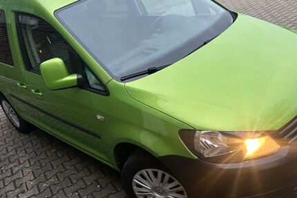 VW Caddy 233.300 km 5.999 &euro; Köln 51069