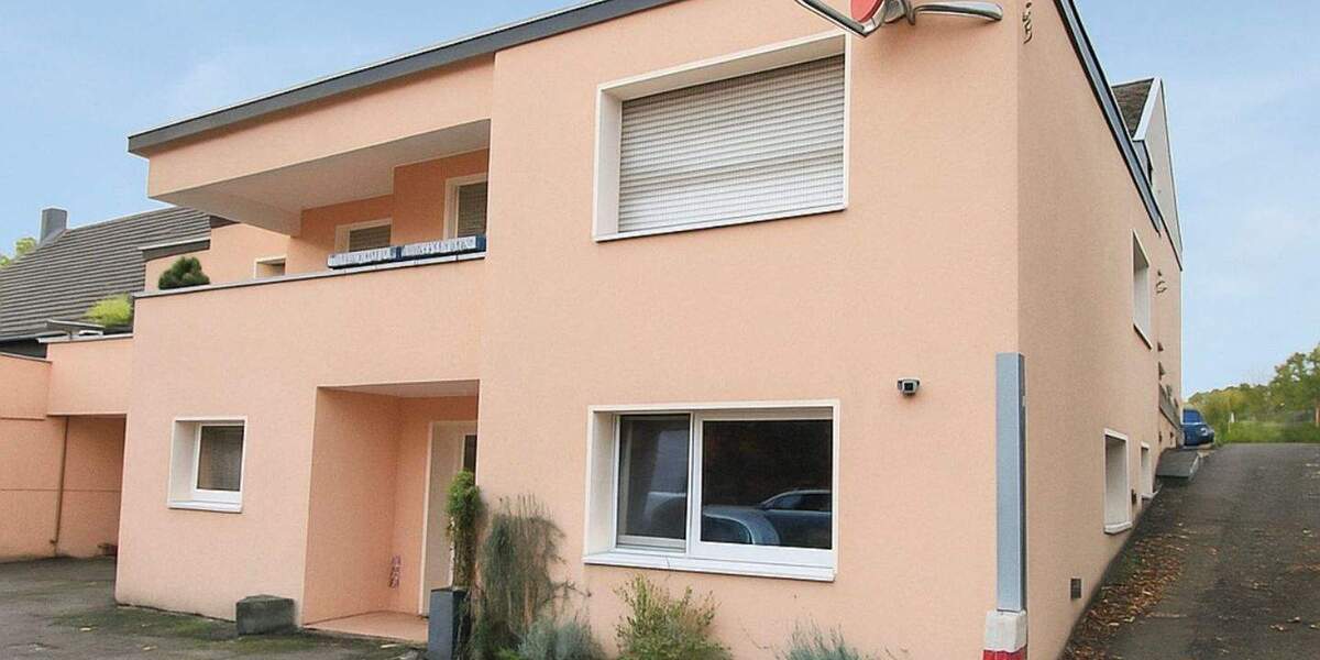 Moderne 2-Zi.- Souterrainwohnung mit separatem Eingang, schicker EBK und Stellplatz in LEV-Opladen 2 zimmer