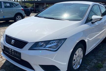 Seat Leon 112.100 km 7.900 &euro; Köln 50677