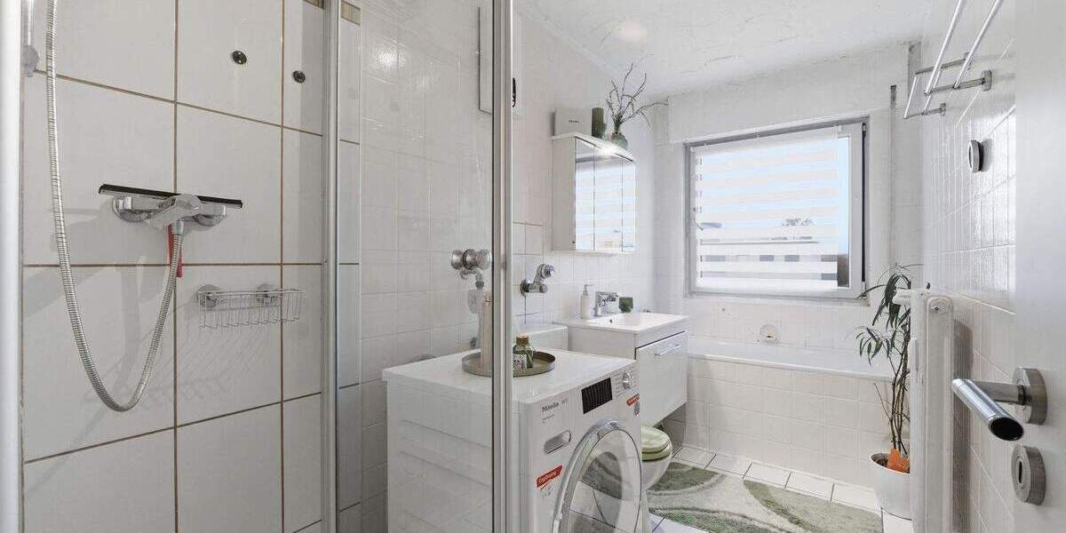 Etagenwohnung Bergheim Zieverich - 4 Zimmer, 91 m&sup2;, 129.000&euro; | Angebot:24635407