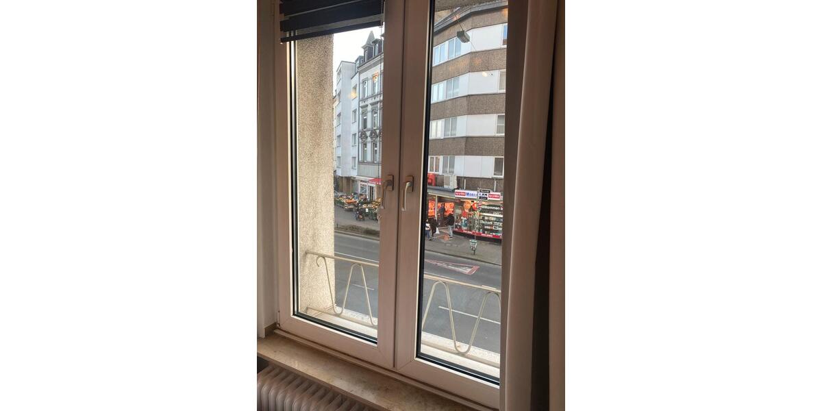 Ein Zimmer (15m2) in 2er-WG in Oberbilk 3 zimmer