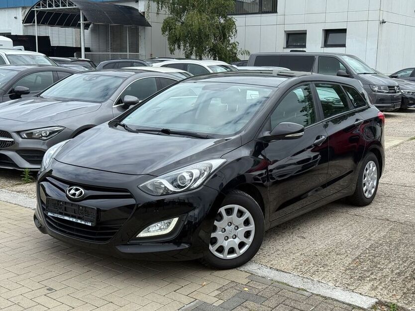 i30
