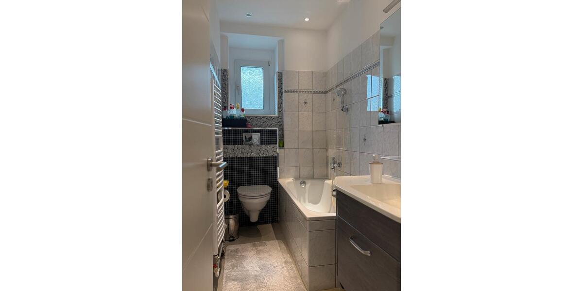 Etagenwohnung Düsseldorf Flingern Süd - 3 Zimmer, 64 m&sup2;, 339.000&euro; | Angebot:26345335