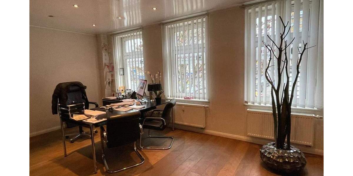 Büro-Praxisfläche in Neuss 5 zimmer