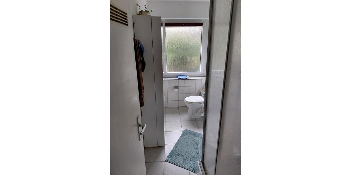 Hochparterre Wermelskirchen - 2 Zimmer, 45 m&sup2;, 370&euro; | Angebot:26355268