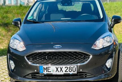 Ford Fiesta 82.800 km 8.600 &euro; Hilden 40721