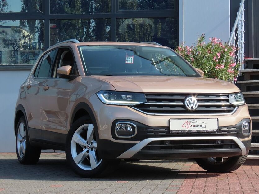 VW T-Cross 31.574 km 20.900 € Neuss 41469