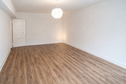 Zimmer Düsseldorf Oberkassel - 1 Zimmer, 1.450&euro; | Angebot:27425123