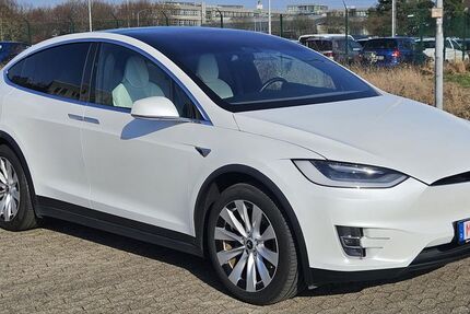 Tesla Model X 50.635 km 49.900 &euro; Grevenbroich 41515