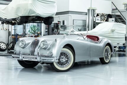 Jaguar XK 162.257 km 99.890 &euro; Neuss 41470