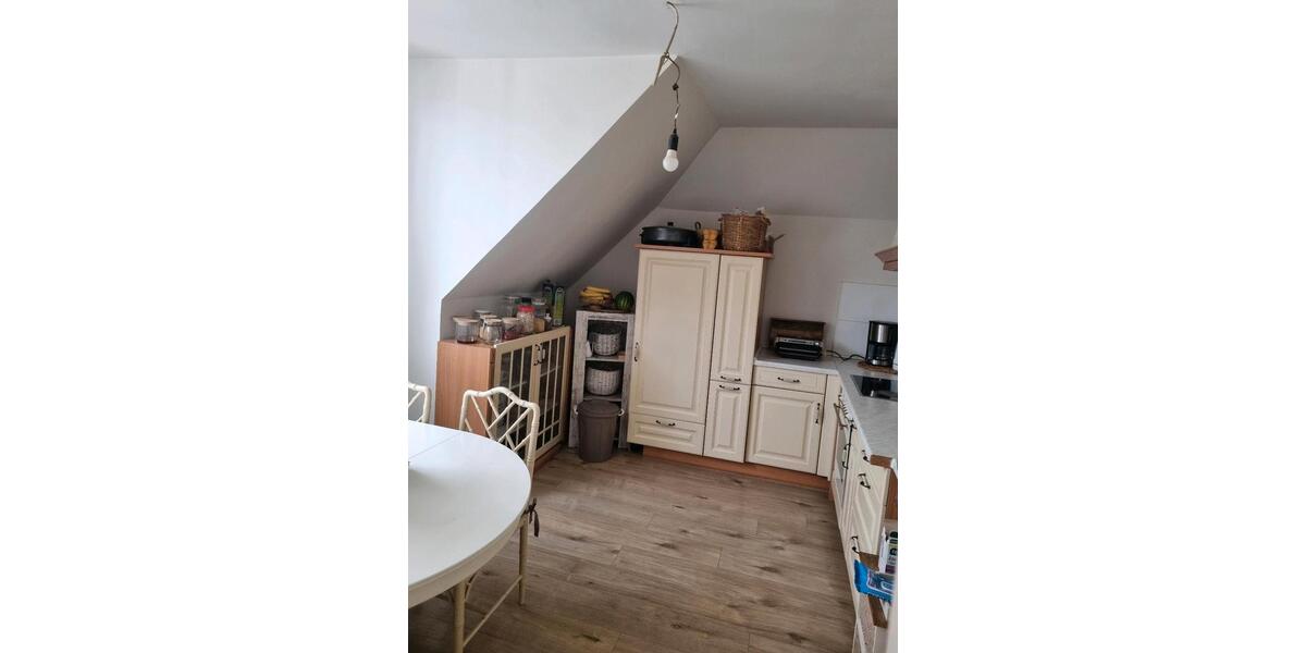 Dachgeschoßwohnung Wülfrath - 2 Zimmer, 50 m&sup2;, 700&euro; | Angebot:25417021