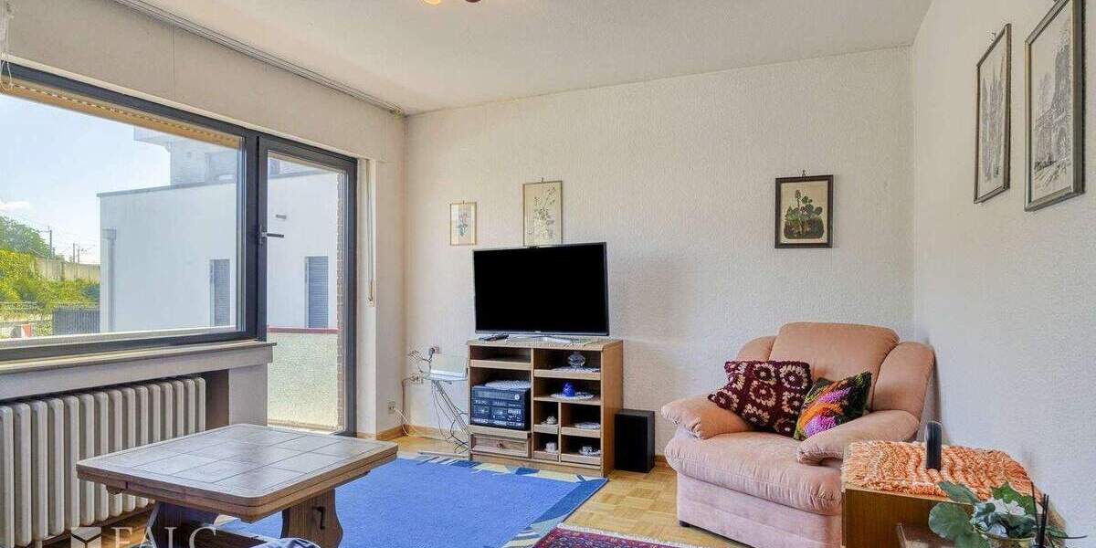 Reihenendhaus Köln Weiden - 5 Zimmer, 124 m&sup2;, 599.000&euro; | Angebot:23047571