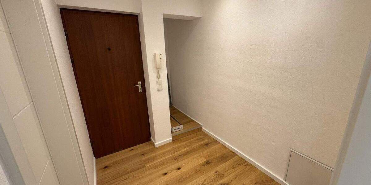 Etagenwohnung Köln Niehl - 3 Zimmer, 80 m&sup2;, 429.000&euro; | Angebot:25372917
